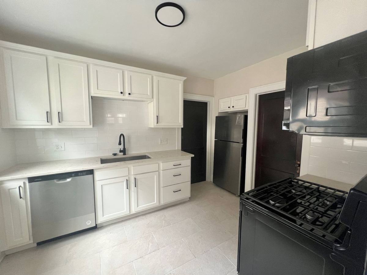 Apartment for rent at 2068 Waterbury Rd, Lakewood, OH 44107