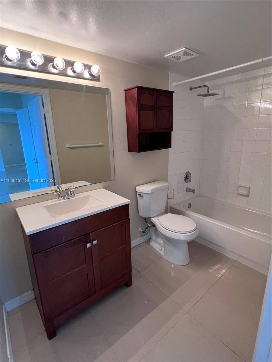 Condo for rent at 5061 Wiles Rd #102, Pompano Beach, FL 33073
