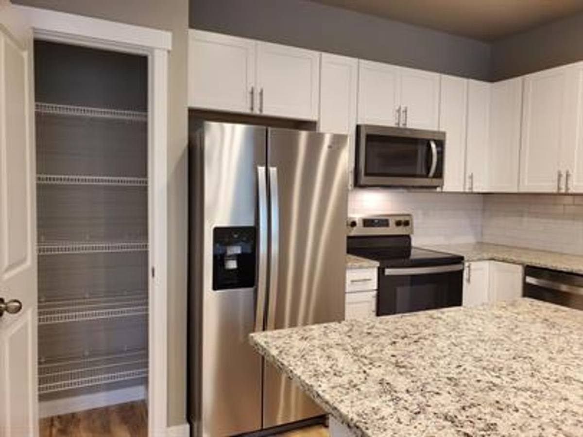 Townhouse for rent at 322 Bates St SW #B, Olympia, WA 98512