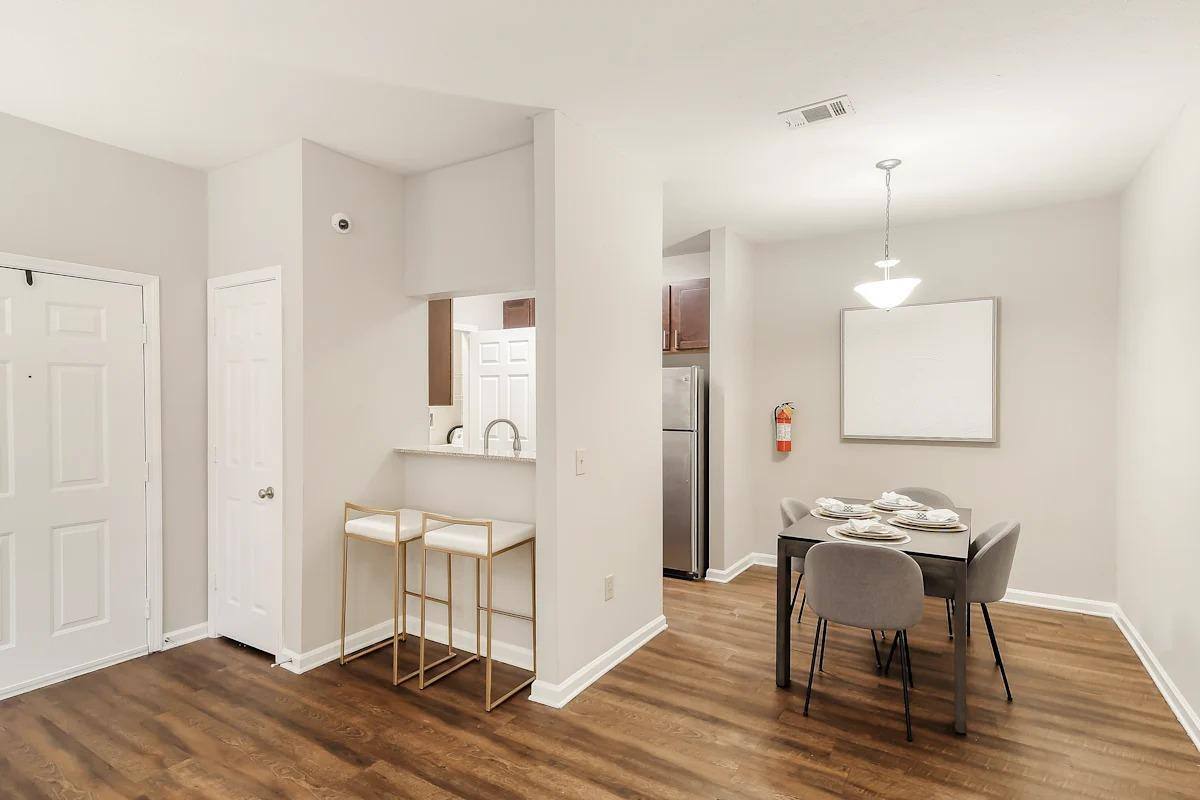 Apartment for rent at 1290 W Government St, Brandon, MS 39042