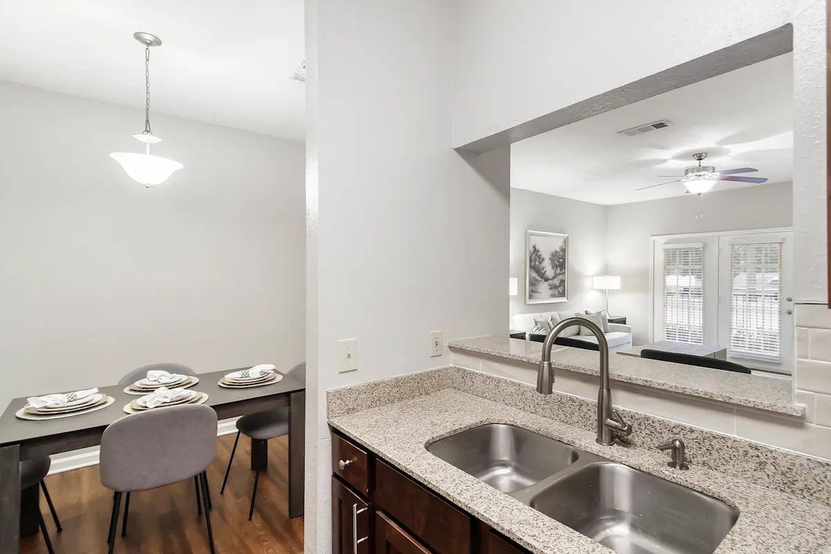 Apartment for rent at 1290 W Government St, Brandon, MS 39042