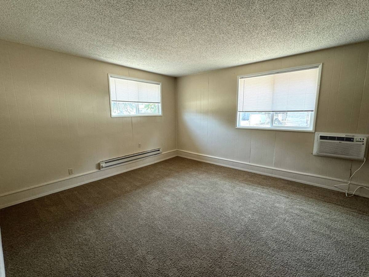 Apartment for rent at 111 W 12th Ave, Ellensburg, WA 98926