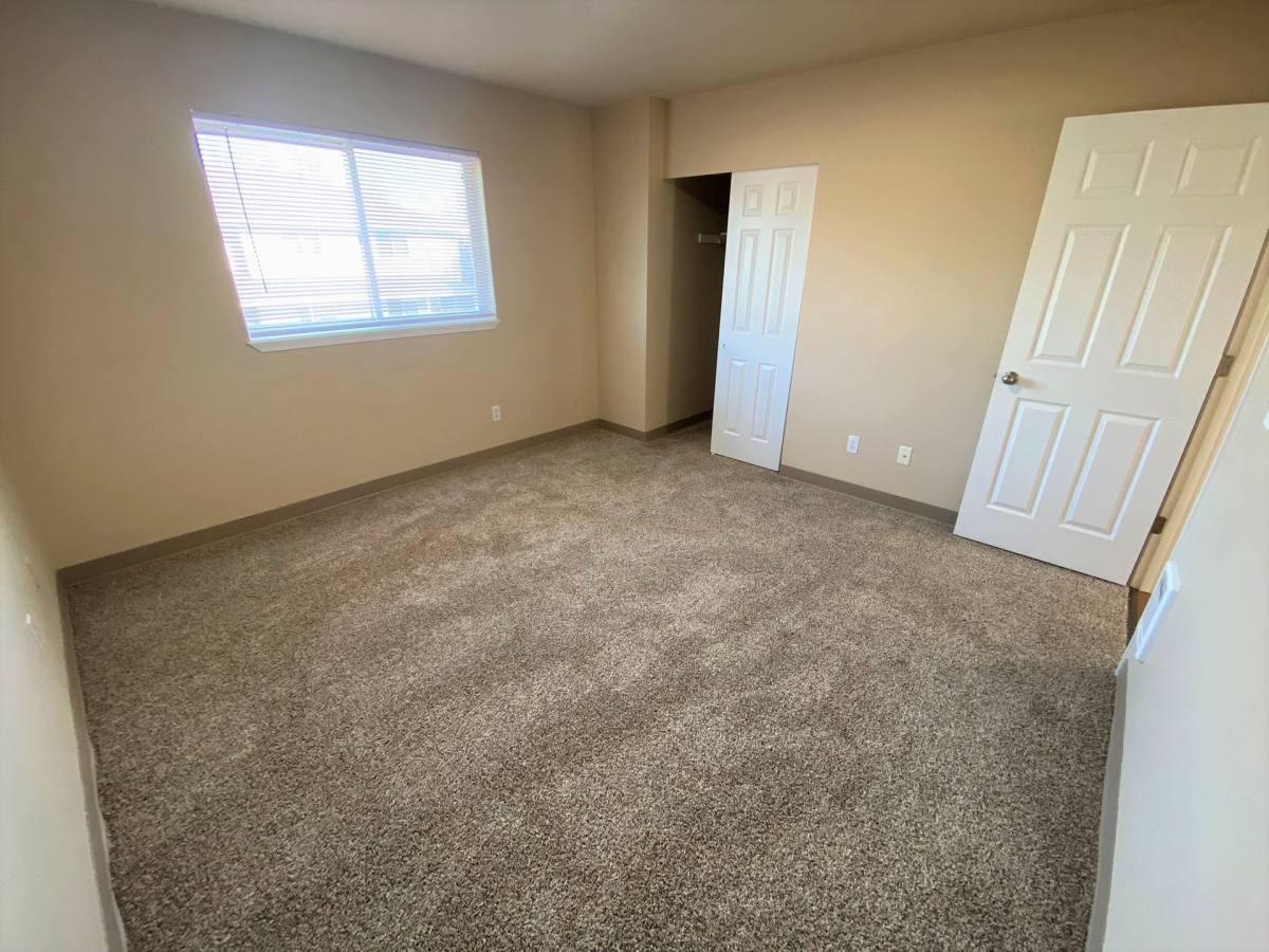 Apartment for rent at 707 E 18th Ave, Ellensburg, WA 98926