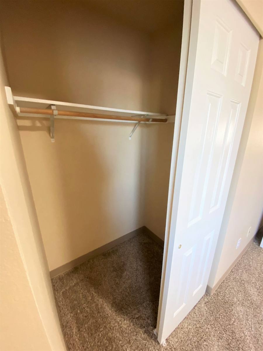 Apartment for rent at 707 E 18th Ave, Ellensburg, WA 98926