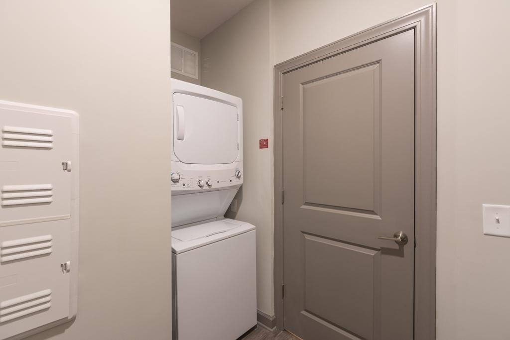 Apartment for rent at Imt Sandy Springs Apartment Homes, 6558 Roswell Rd NE, Atlanta, GA 30328
