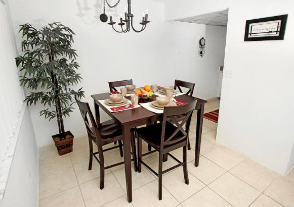 Apartment for rent at 555 Kirk Rd, Lake Worth, FL 33461