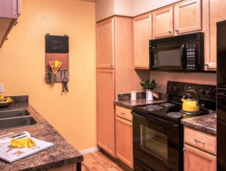 Apartment for rent at 900 W Grove Parkway, Tempe, AZ 85283