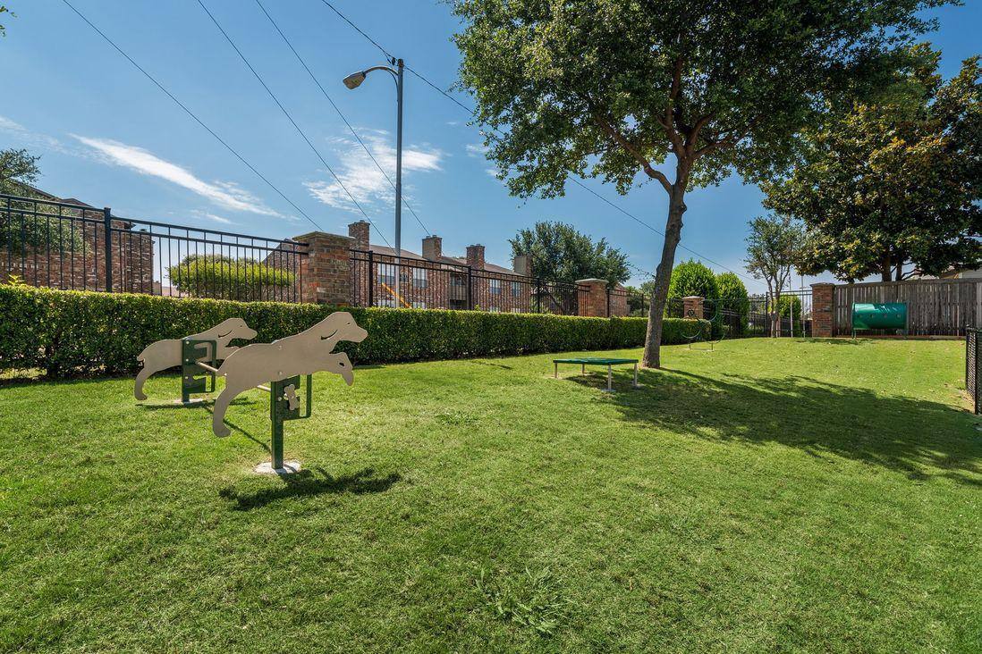 Apartment for rent at 2901 E Mayfield Rd, Grand Prairie, TX 75052