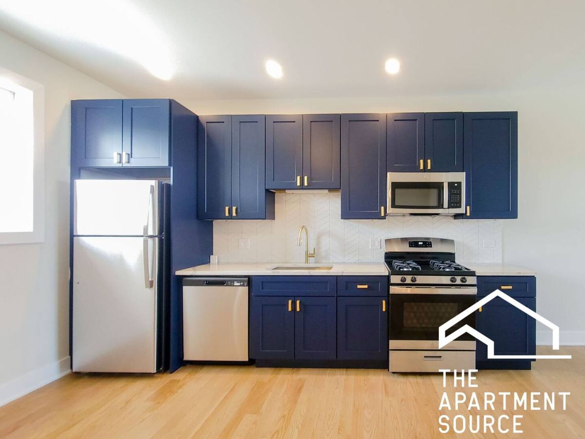 Apartment for rent at 2020 W Montrose Ave #3D, Chicago, IL 60618