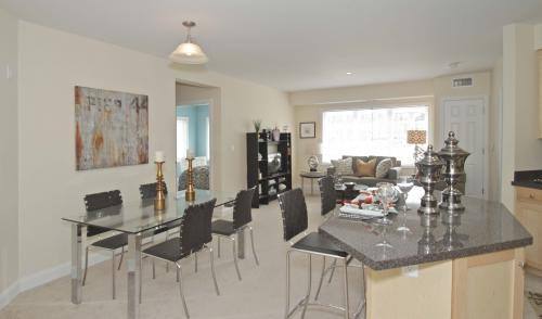 Apartment for rent at Ridgecrest Village, 5120 Washington St, West Roxbury, MA 02132