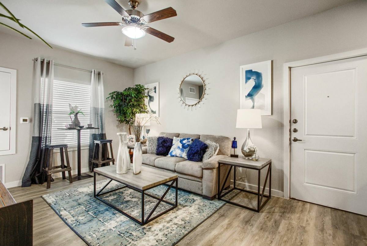 Apartment for rent at 2086 Porter Rd, Conroe, TX 77301