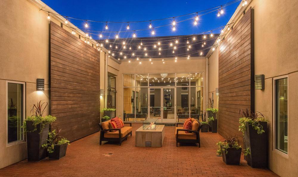 Apartment for rent at Pavilion Townplace, 7700 Greenway Blvd, Dallas, TX 75209