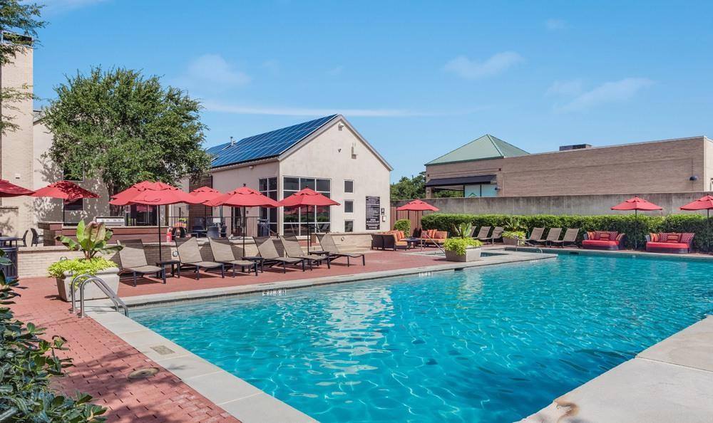 Apartment for rent at Pavilion Townplace, 7700 Greenway Blvd, Dallas, TX 75209