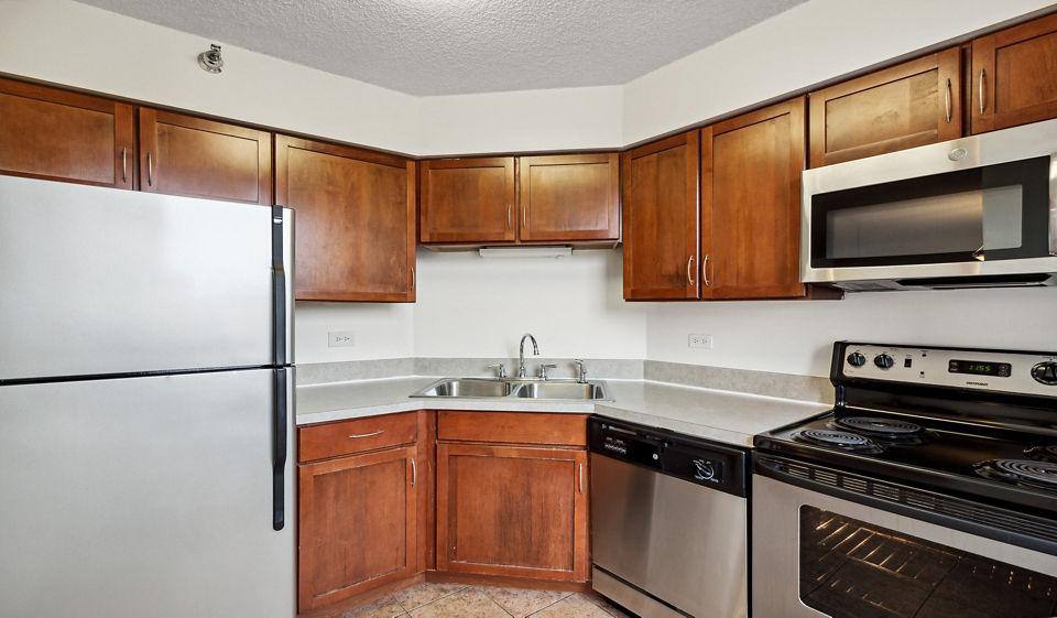 Apartment for rent at 1715 Chicago Ave, Evanston, IL 60201