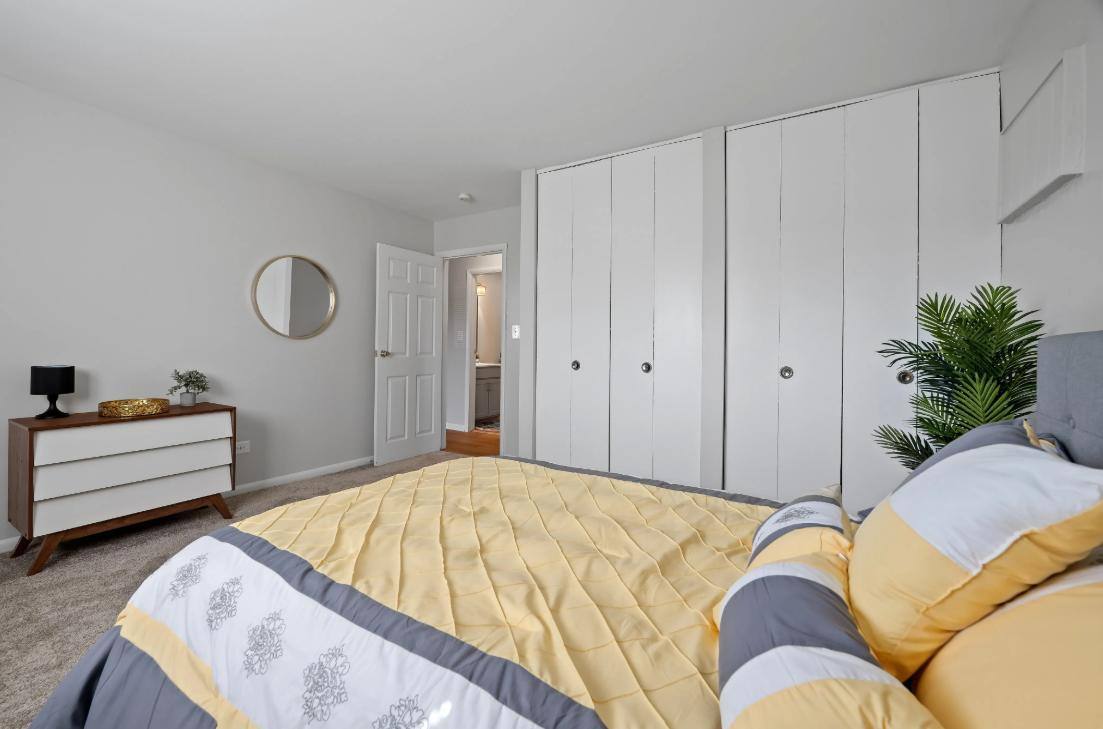 Apartment for rent at 1440 S Neltnor Blvd, West Chicago, IL 60185
