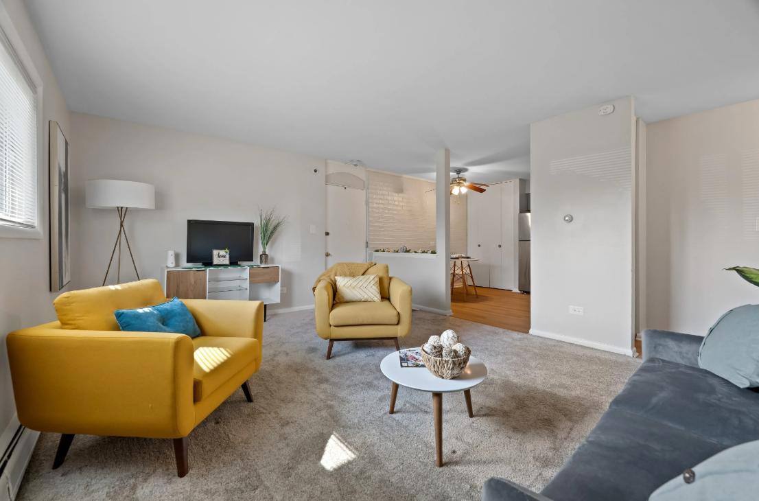 Apartment for rent at 1440 S Neltnor Blvd, West Chicago, IL 60185