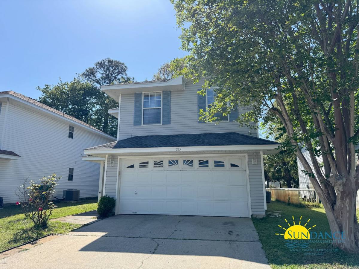 House for rent at 215 Twin Lakes Lane, Destin, FL 32541