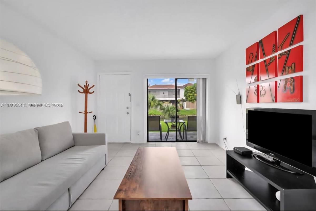 Apartment for rent at 3258 NW 104th Ave, Coral Springs, FL 33065