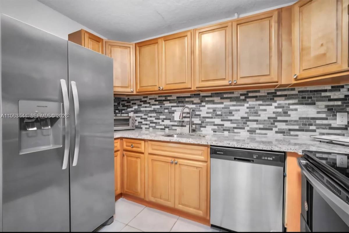 Apartment for rent at 3258 NW 104th Ave, Coral Springs, FL 33065