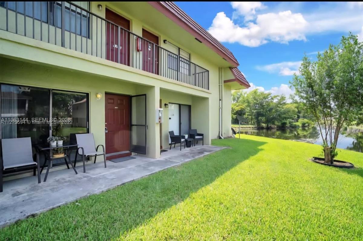 Apartment for rent at 3258 NW 104th Ave, Coral Springs, FL 33065