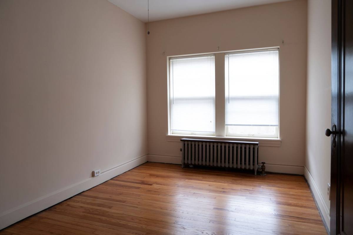 Apartment for rent at 1385 Manor Park Ave, Lakewood, OH 44107
