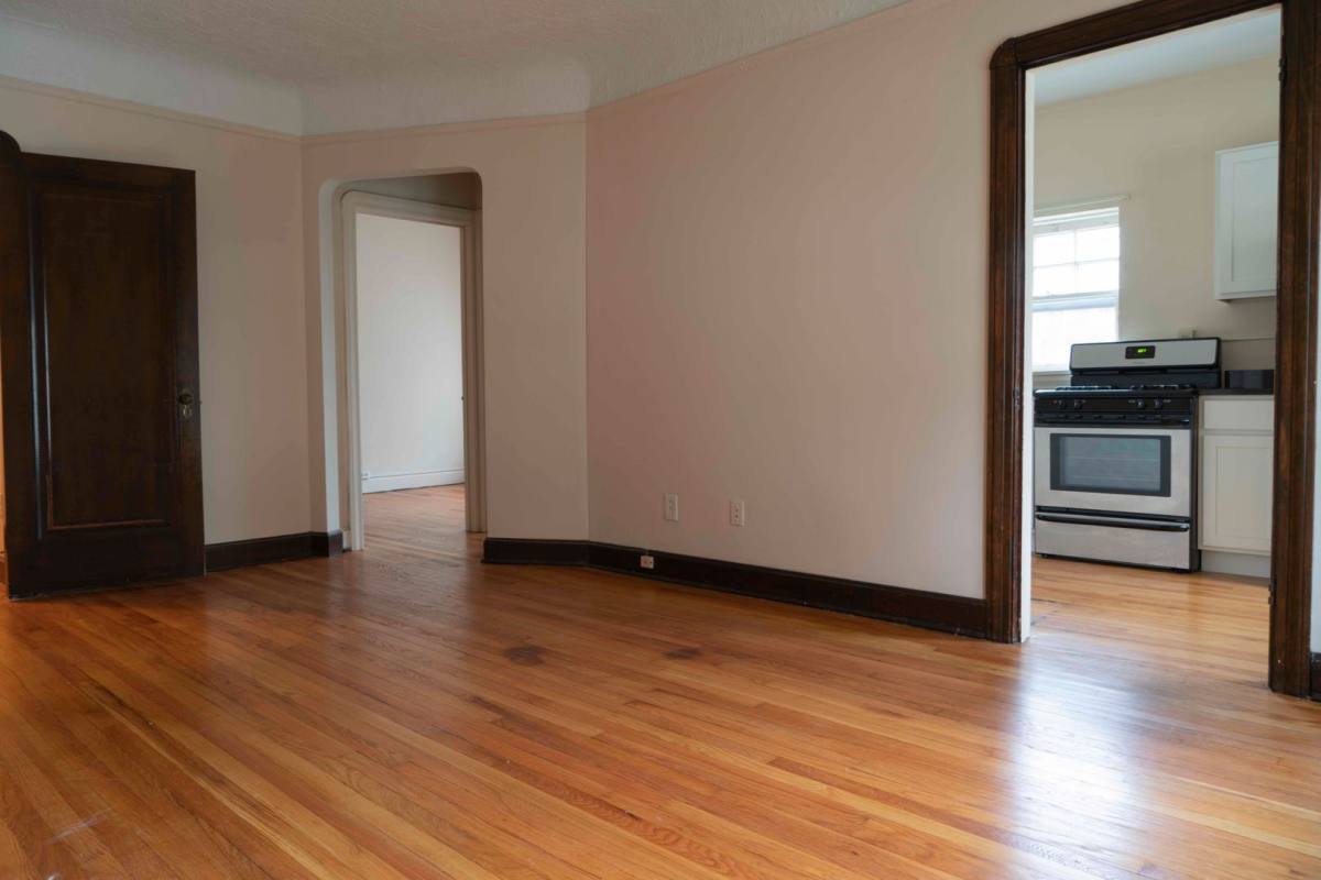 Apartment for rent at 1385 Manor Park Ave, Lakewood, OH 44107