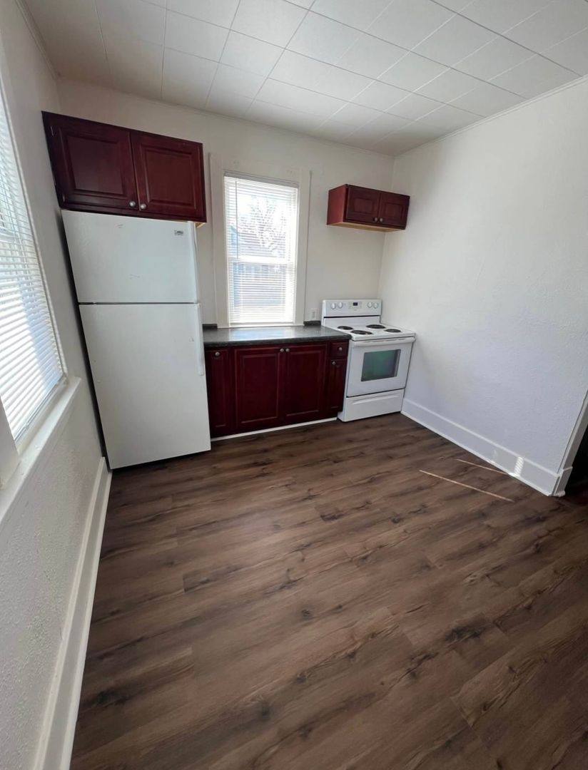 Apartment for rent at 702 N Washington, Aberdeen, SD 57401