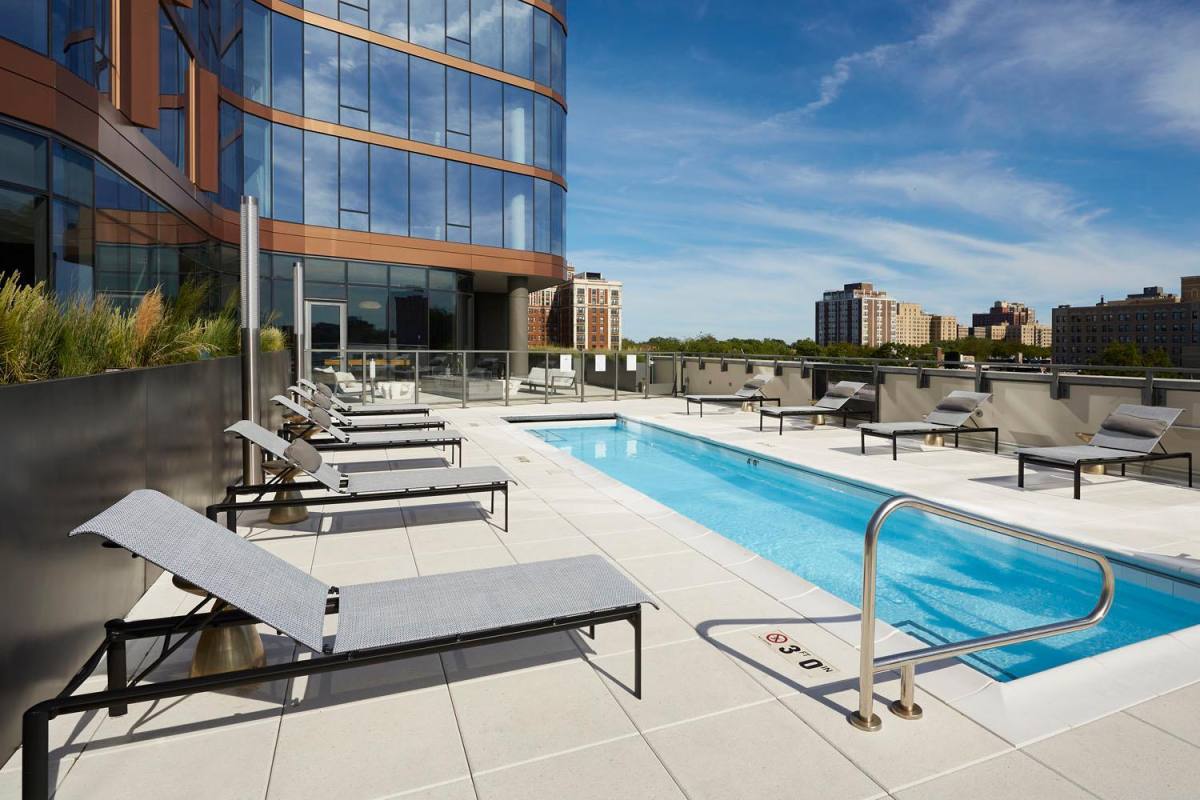 Apartment for rent at 5252 S Cornell Ave, Chicago, IL 60615