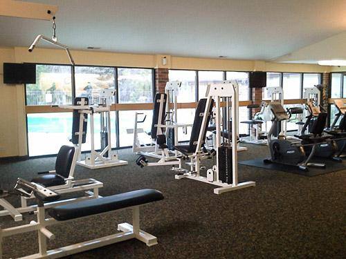Apartment for rent at 201 Remington Circle, Schaumburg, IL 60195