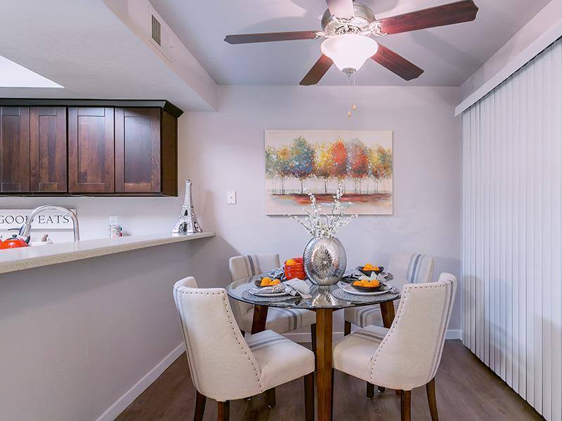 Stone Creek, 2645 Stonecreek Dr, Sacramento, CA 95833 - Apartment for Rent