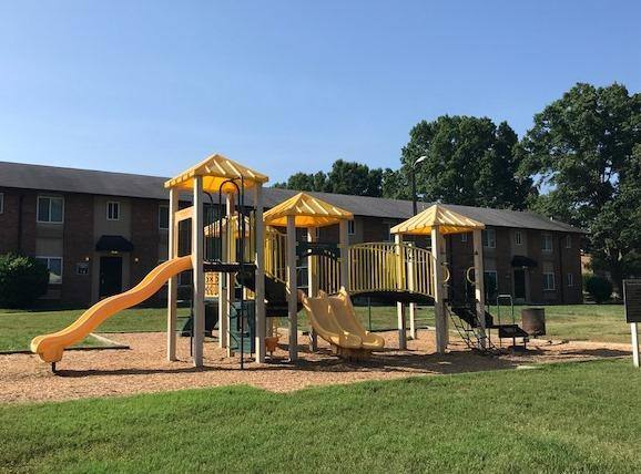 Apartment for rent at Pressley Ridge, 1227 Pressley Rd, Charlotte, NC 28217