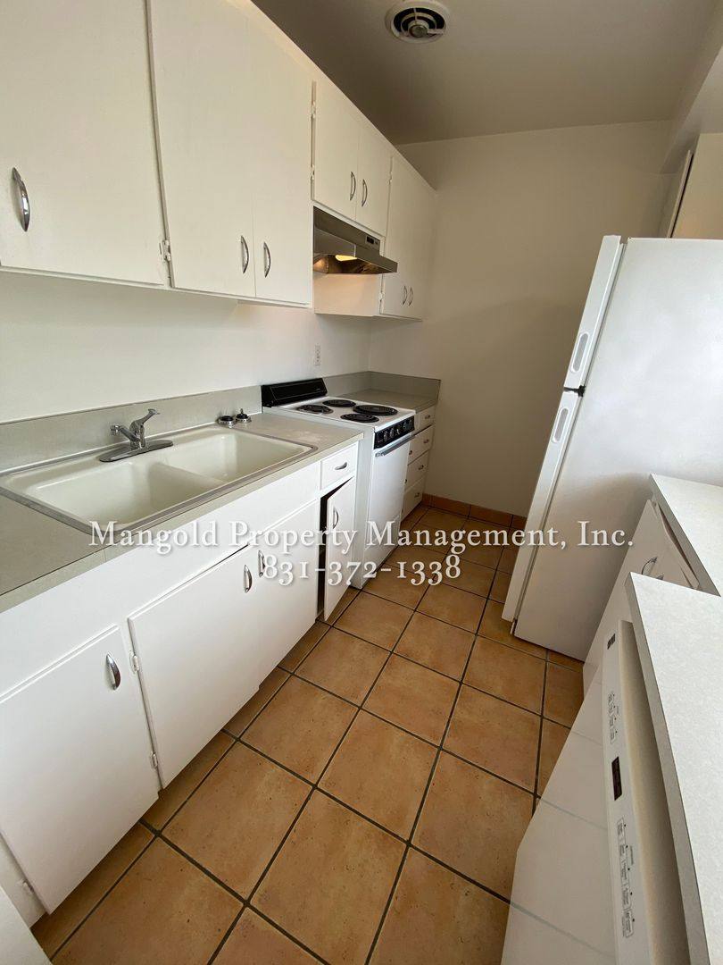 Apartment for rent at 24-34 Mar Vista Dr, Monterey, CA 93940