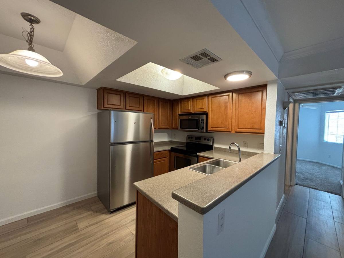 Apartment for rent at 1720 E Thunderbird Rd, Phoenix, AZ 85022