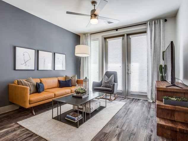 Apartment for rent at Victor Prosper, 195 W Davis St, Dallas, TX 75208