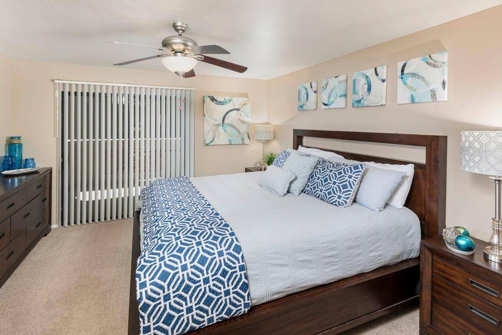 Apartment for rent at San Martin Apartment Homes, 4215 N Drinkwater Blvd, Scottsdale, AZ 85251
