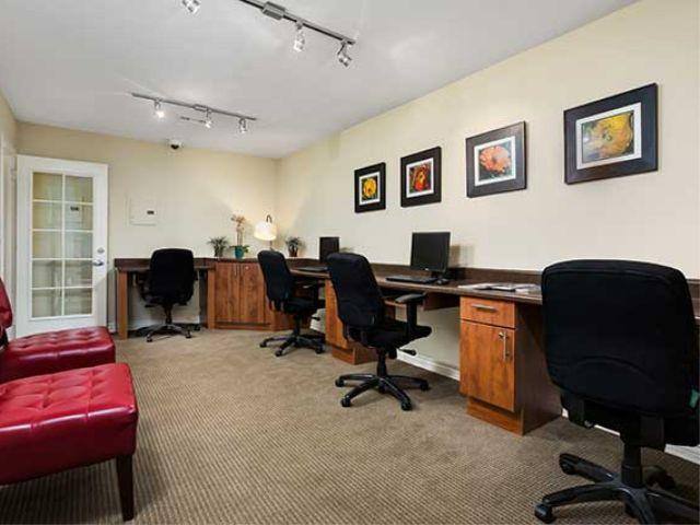Apartment for rent at Eaves By Avalon Apartment Living, 400 Appian Way, Pomona, CA 91766
