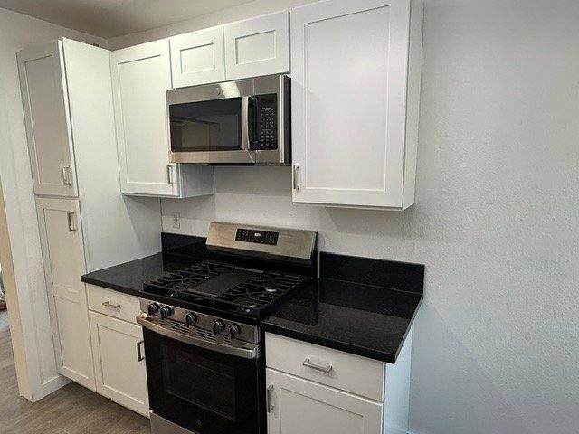 Apartment for rent at 10907 S Burl Ave #A, Inglewood, CA 90304