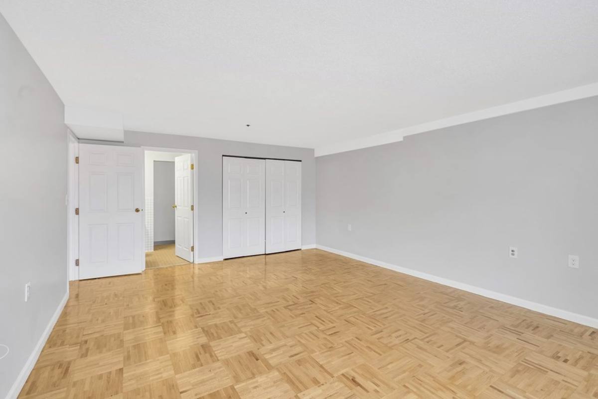 Apartment for rent at 357 Commercial St, Boston, MA 02109