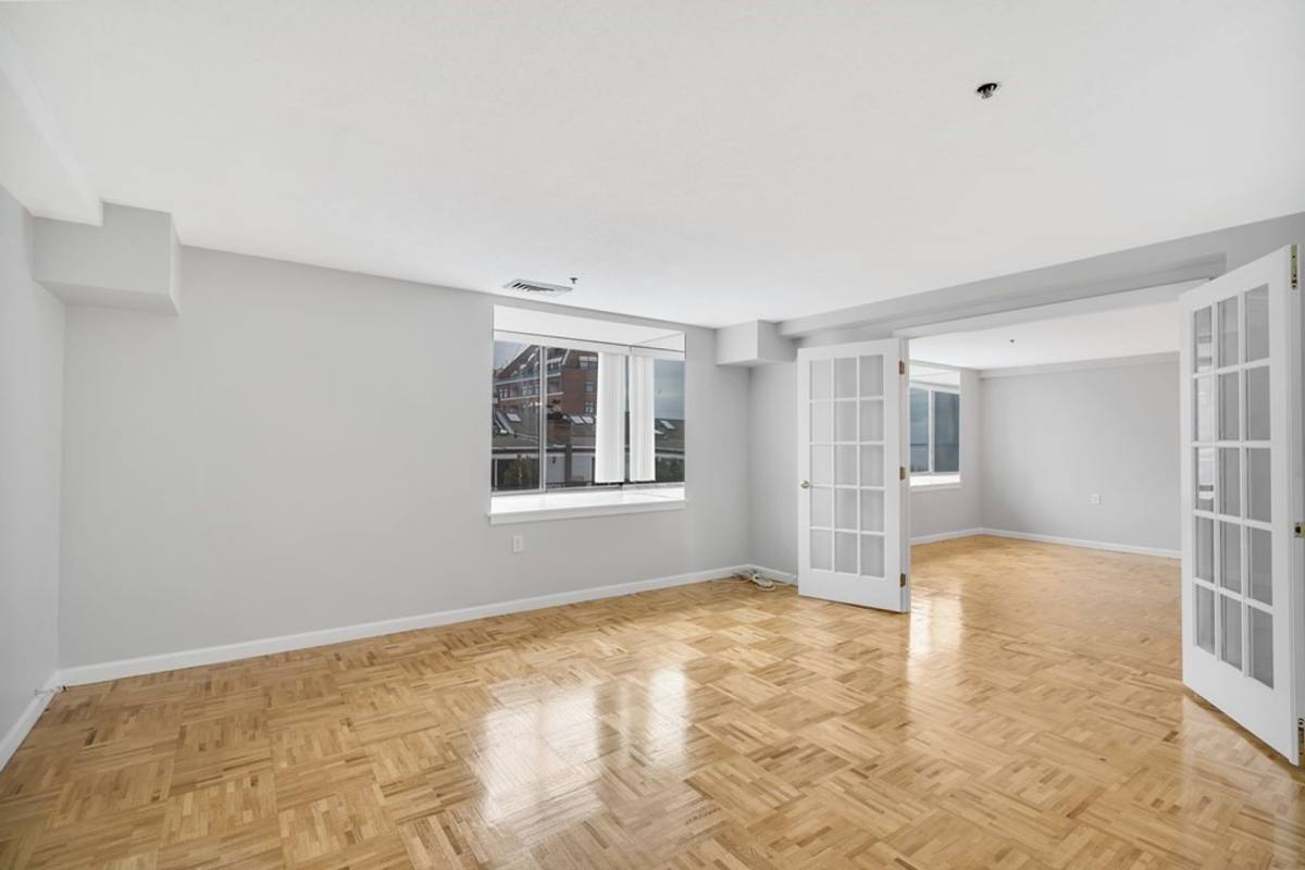Apartment for rent at 357 Commercial St, Boston, MA 02109