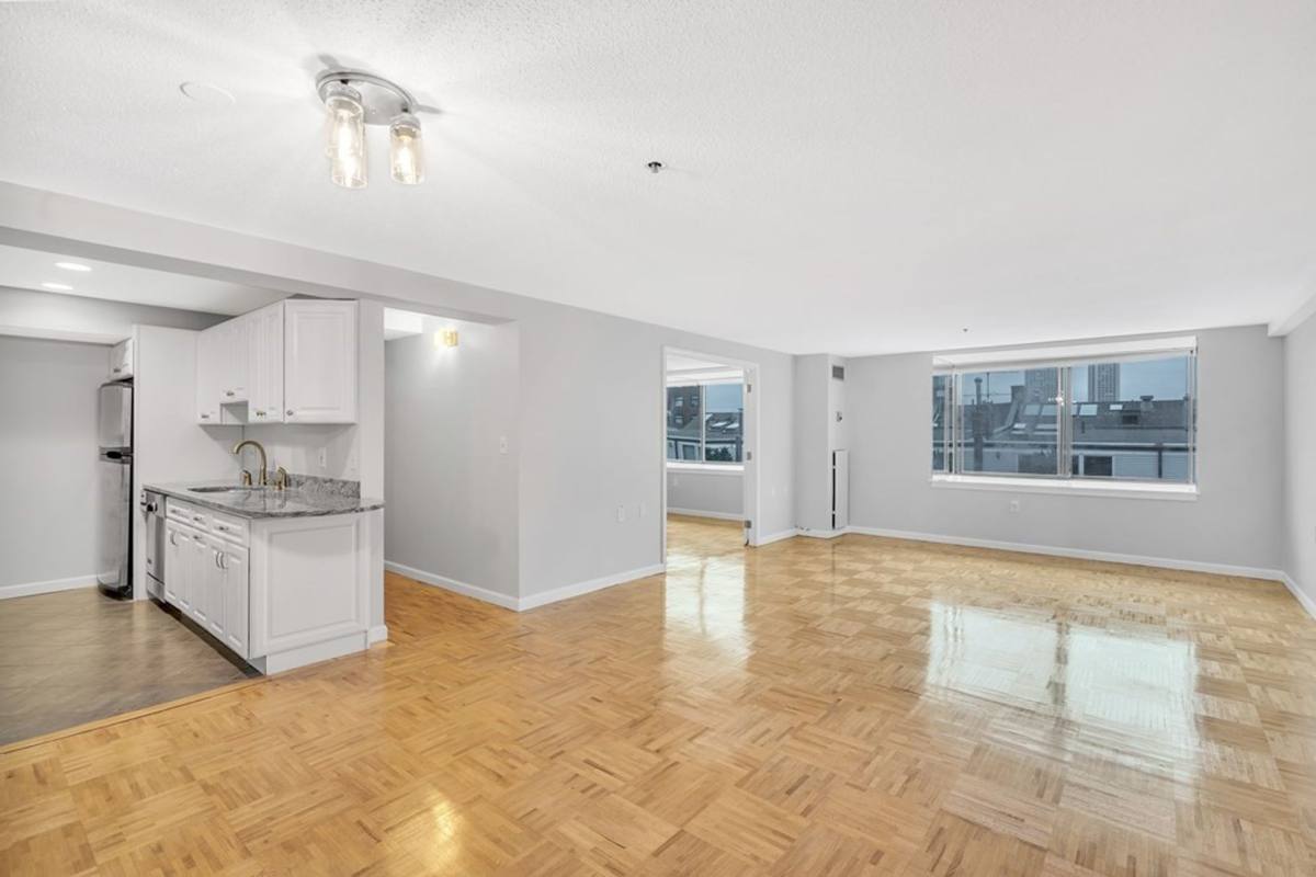 Apartment for rent at 357 Commercial St, Boston, MA 02109