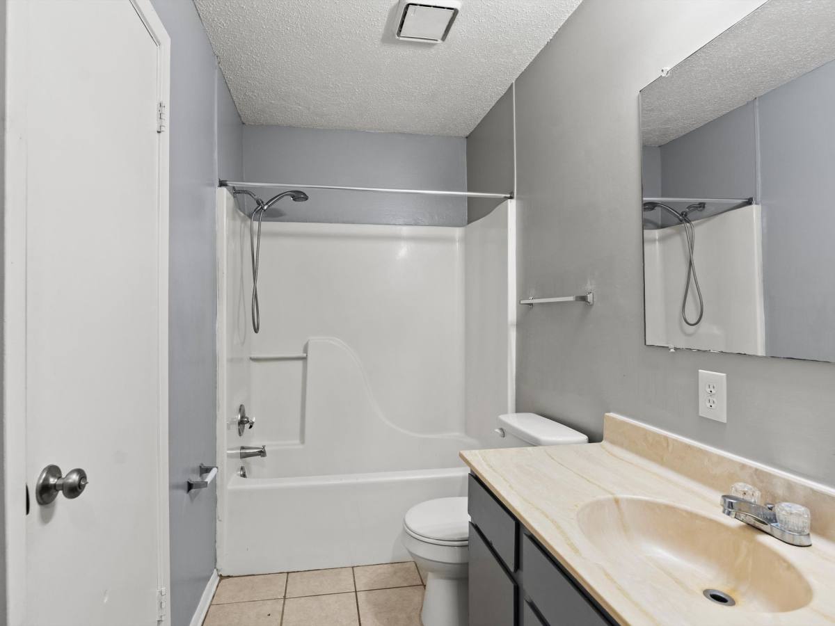 Apartment for rent at 4200 Penny St SW, Huntsville, AL 35805