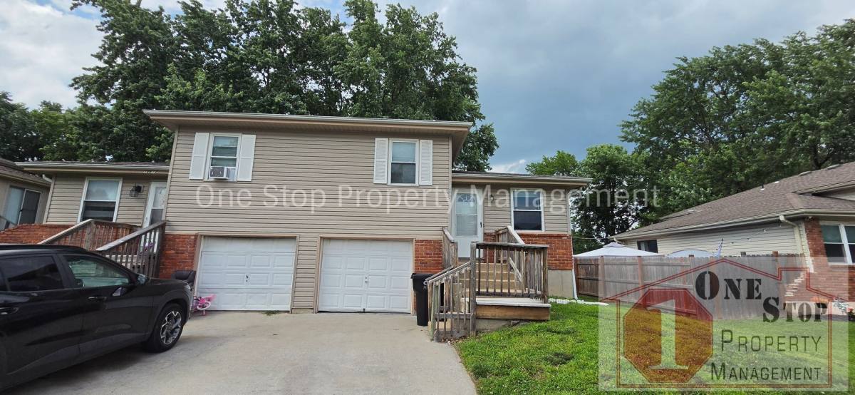 House for rent at 18814 E 18th St N, Independence, MO 64058