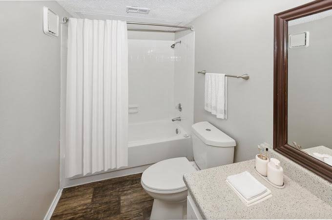 Apartment for rent at Autumn Wood Apartment Homes, 2409 Fallwood Dr, Arlington, TX 76014