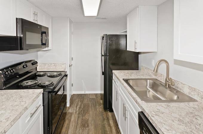 Apartment for rent at Autumn Wood Apartment Homes, 2409 Fallwood Dr, Arlington, TX 76014