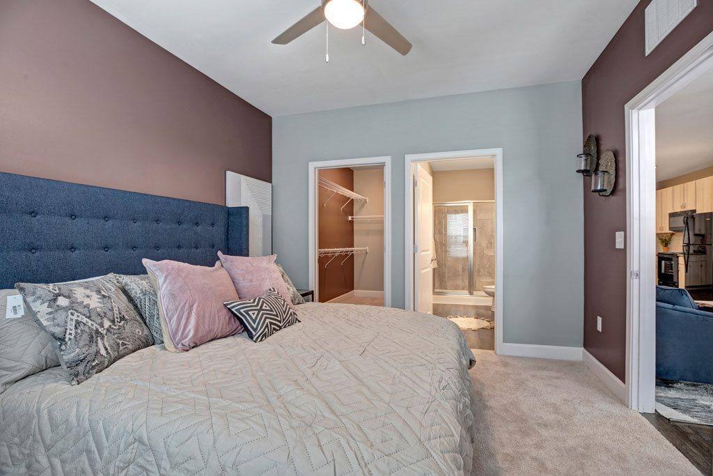 Apartment for rent at 11240 Woolwich, Charlotte, NC 28216