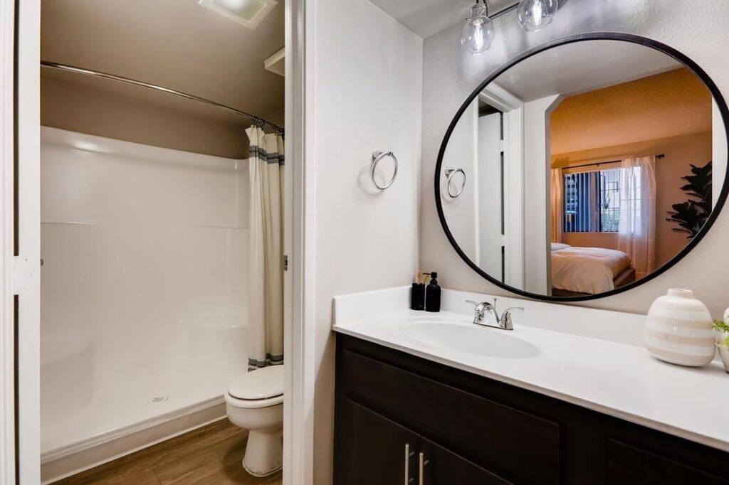 Apartment for rent at Rockledge, 13220 S 48th St, Phoenix, AZ 85044