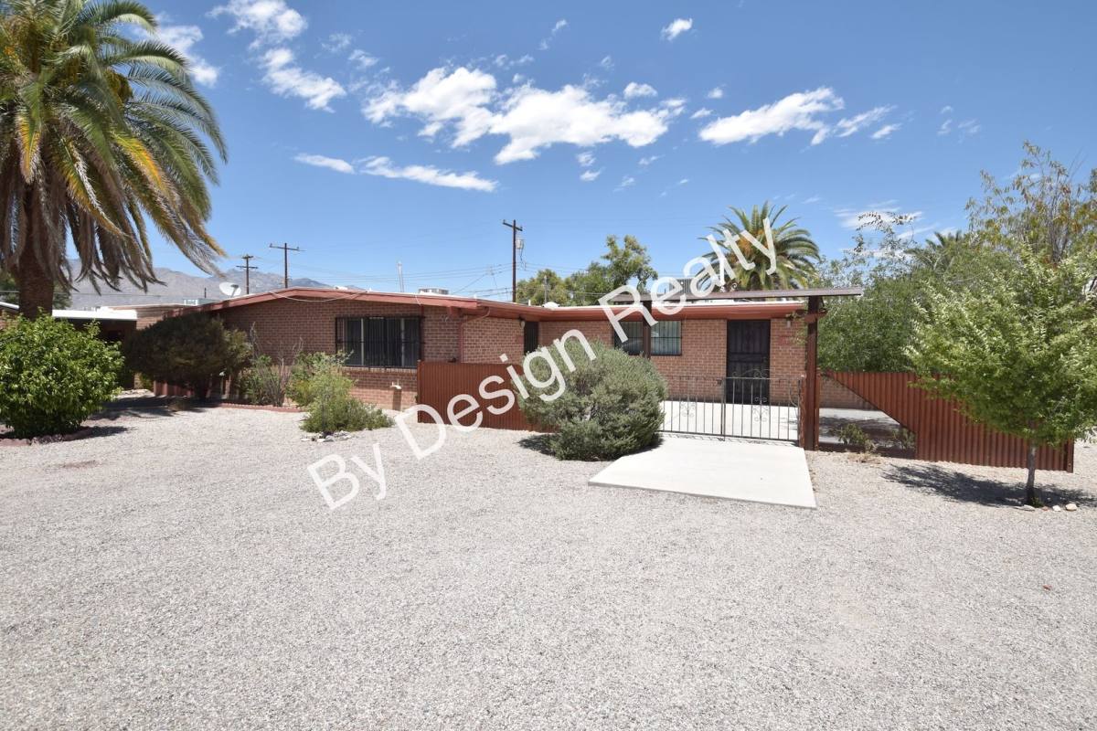 Townhouse for rent at 3156 N Vista Del Forte, Tucson, AZ 85712