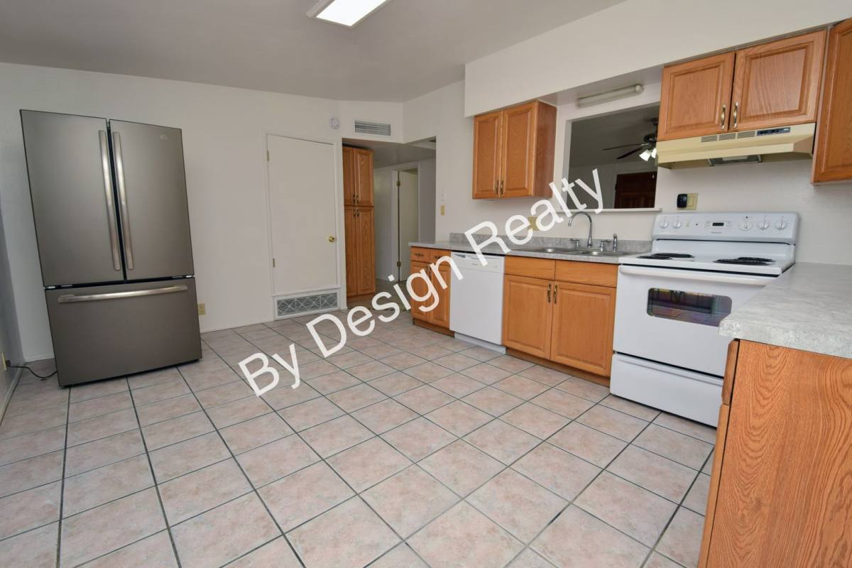 Townhouse for rent at 3156 N Vista Del Forte, Tucson, AZ 85712