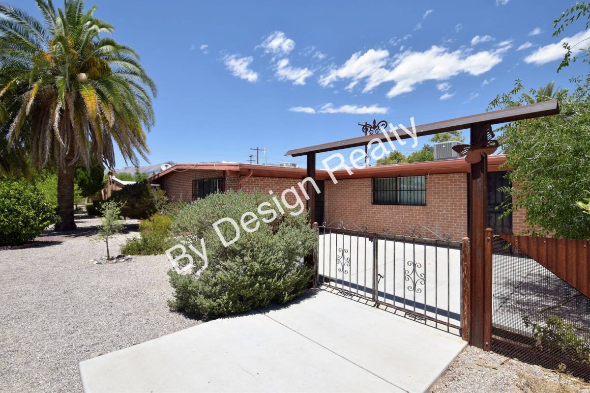 Townhouse for rent at 3156 N Vista Del Forte, Tucson, AZ 85712