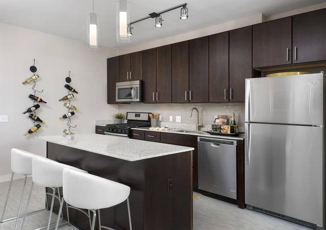 Apartment for rent at 150 Forest Park Ave, Oak Park, IL 60301
